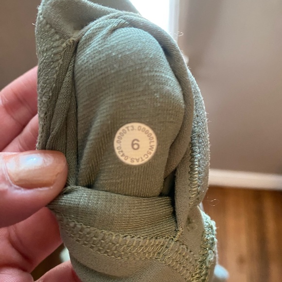 Lululemon Leggings - Picture 5 of 5